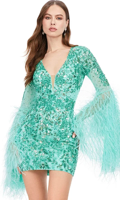 Hurry In Ashley Lauren 4603 - Bell Feathered Sleeve Cocktail Dress