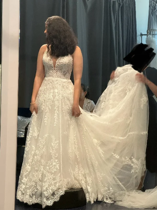 Clearance Event Allure Bridals