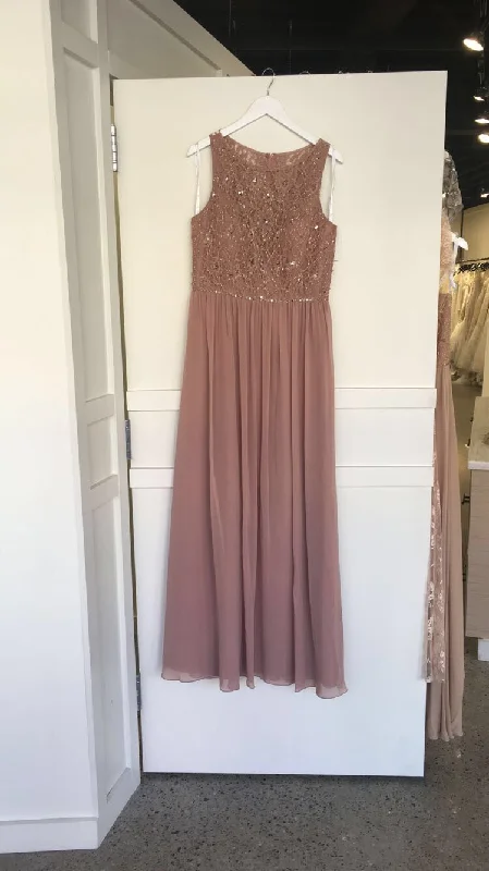 Price Buster Adrianna Papell 40140