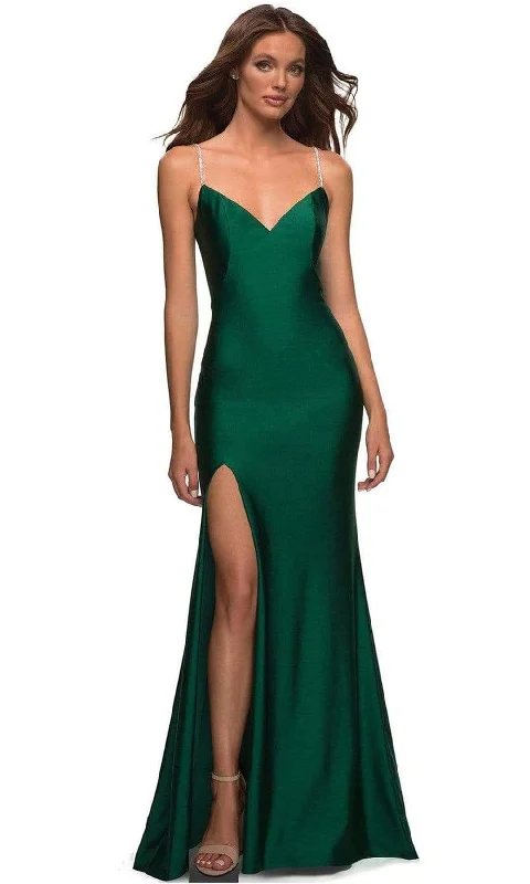 Don't Wait La Femme - 30435 Jeweled Strap Sheath Gown