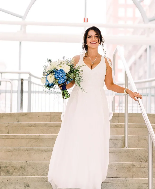 Take Advantage Adrianna Papell Beaded V Neck