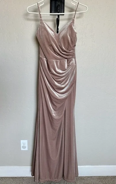 Deal Dash Revelry Rory Velvet Dress