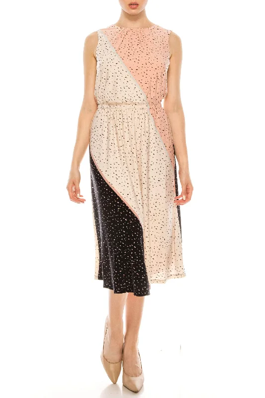 Don't Wait London Times T5633M - Sleeveless Jewel Neck Casual Dress