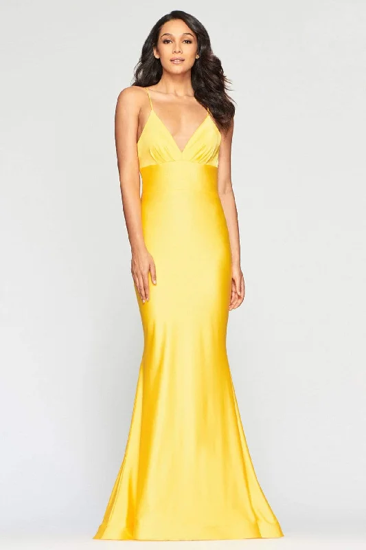 Bargain Bin Faviana - S10458 Plunging V-Neck Sheath Evening Dress