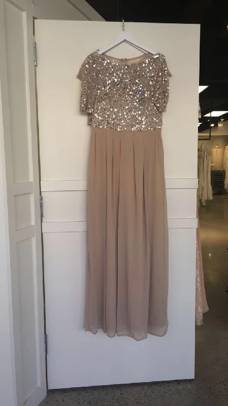 Epic Deals Adrianna Papell AP1E202459