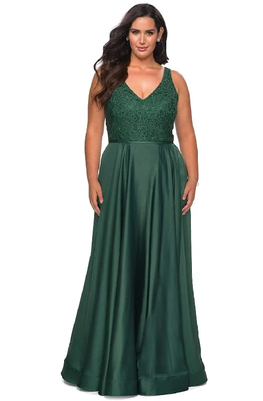 Today’s Special La Femme - 29004 Lace High Slit Plus Size Prom Gown