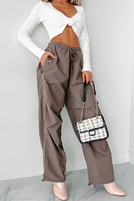 Factory Direct Sale Confidence For Days Nylon Parachute Pants (Brown)