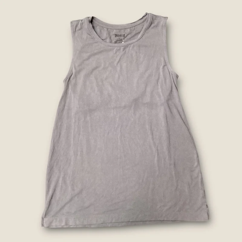 Limited Time Discount Tank Top By Duluth Trading In Grey, Size: Xs