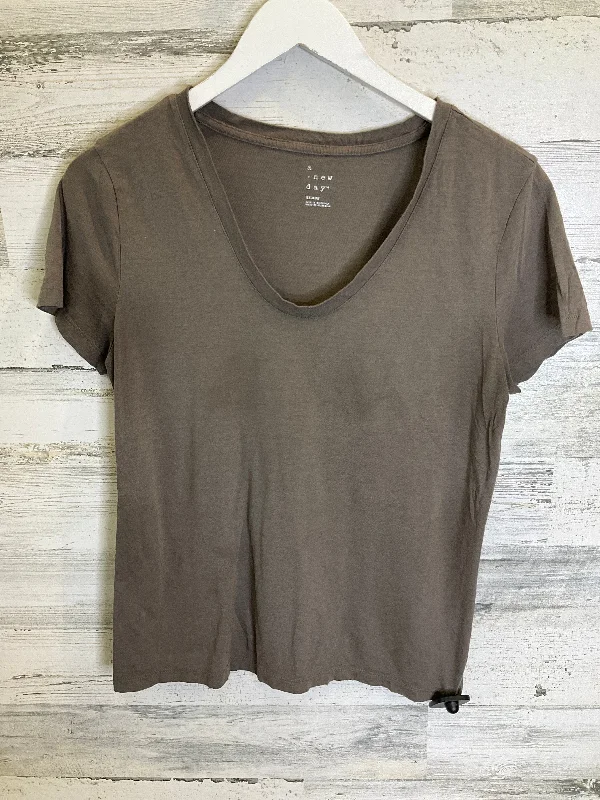 Early Access Taupe Top Short Sleeve Basic A New Day, Size M