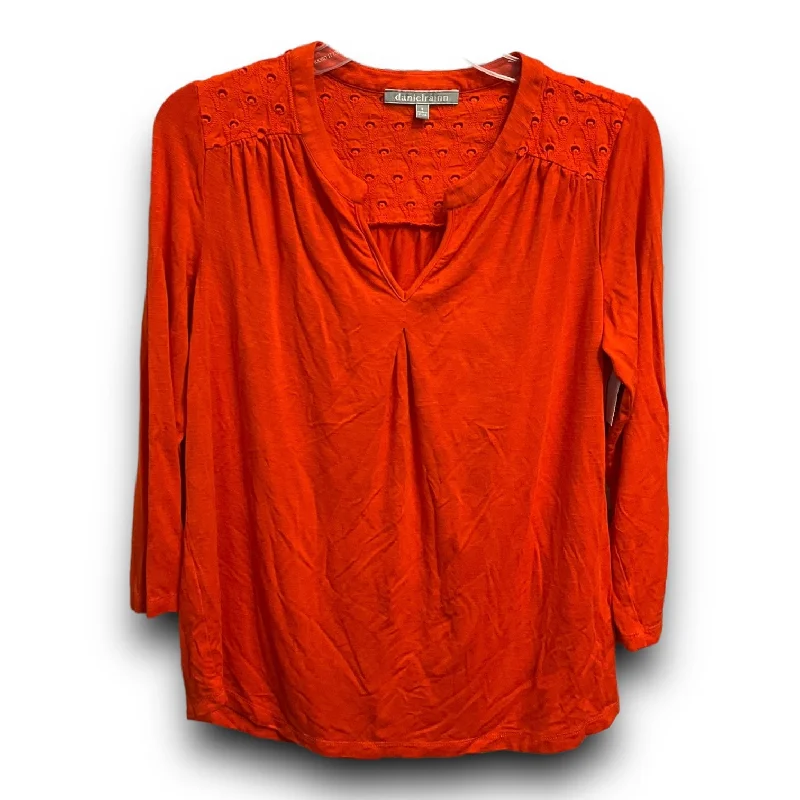 Seasonal Clearance Top 3/4 Sleeve By Daniel Rainn In Orange, Size: S