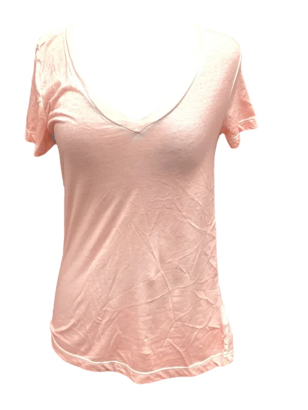 Clearance Sale Top Short Sleeve By Urban Outfitters In Peach, Size: S